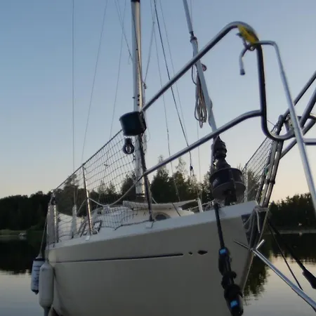 Sailboat Accommodation On A Boat In Sysmae Harbour * Sysmä